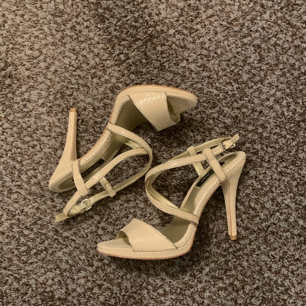 White House Black Market heels